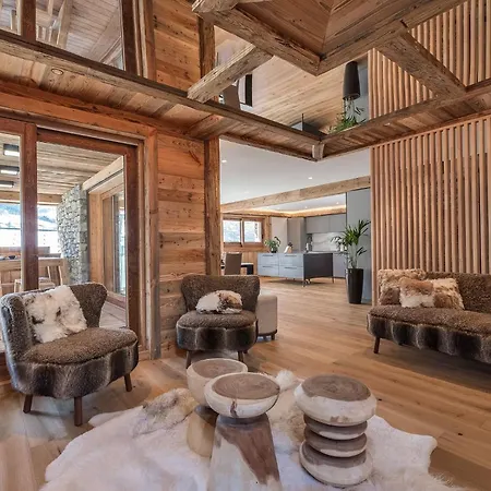 Le Belltower Apartment